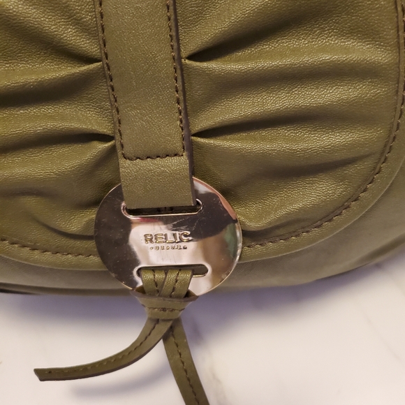 New Green Shoulderbag - Picture 3 of 8